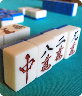 まずはぷち雀にふれてみてください